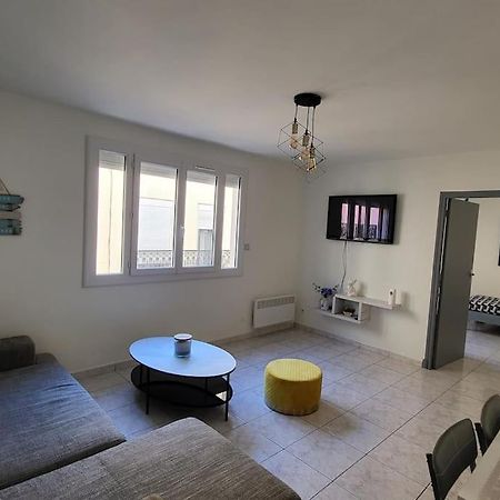 Appartement Chaleureux, Proche De La Gare Perpignan Exteriör bild