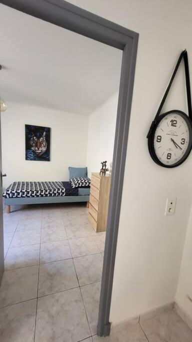 Appartement Chaleureux, Proche De La Gare Perpignan Exteriör bild
